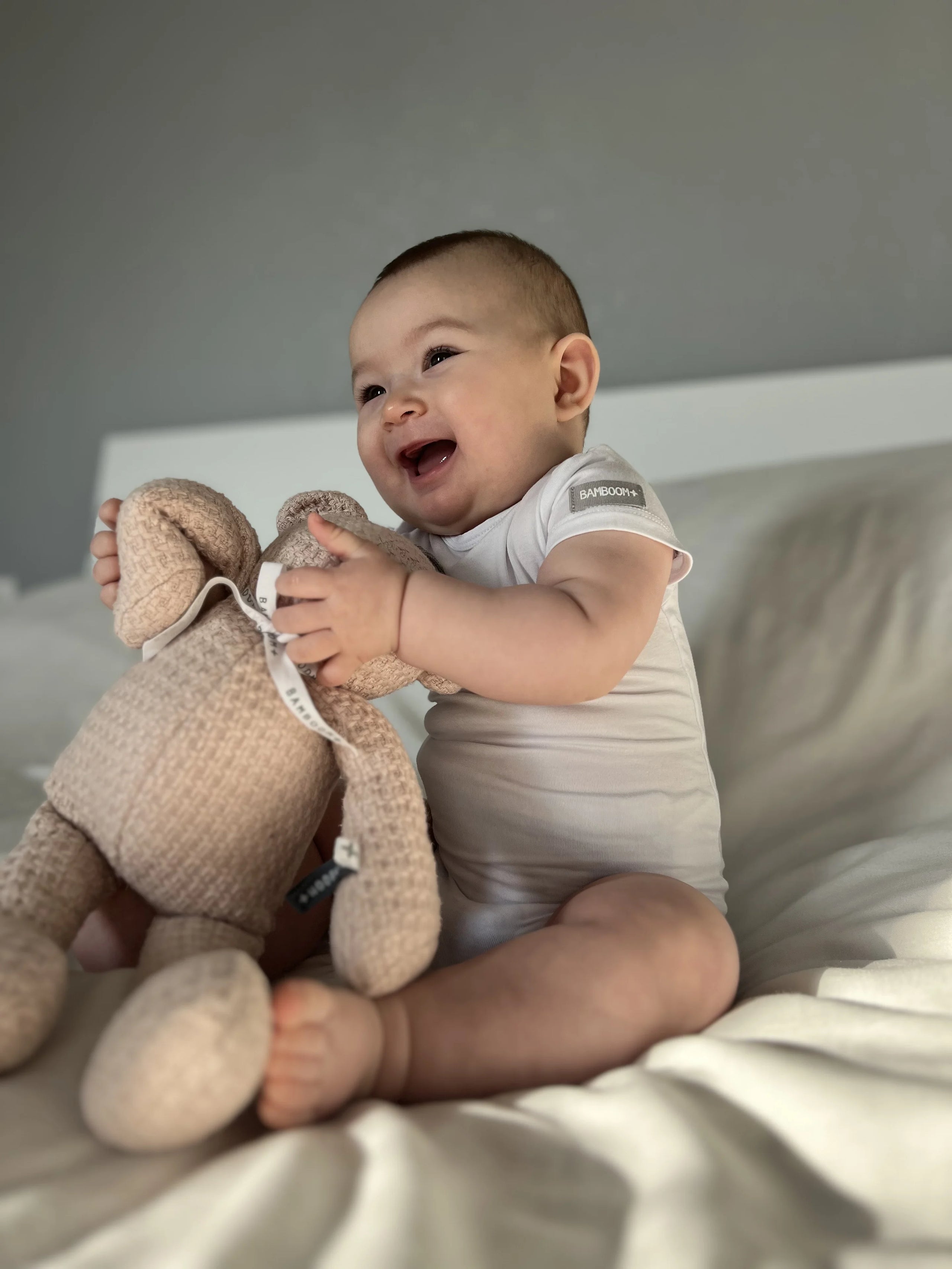 Baby rompertjetje met korte mouwen